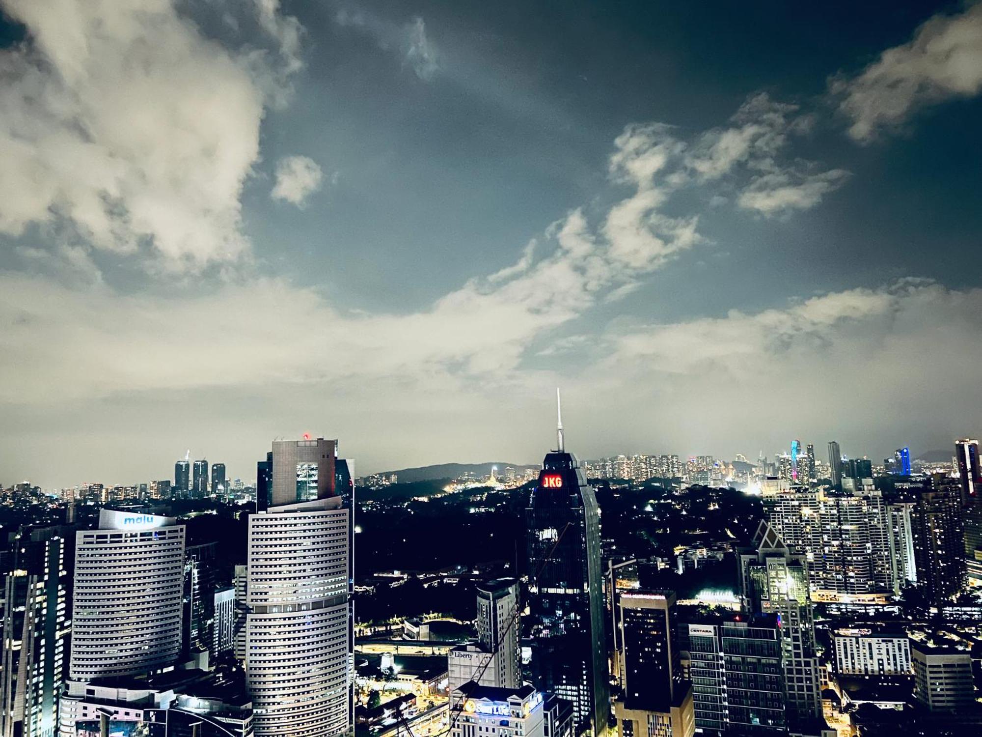 The Infinitum Kualalumpur Skypool Hotel Kuala Lumpur Kültér fotó